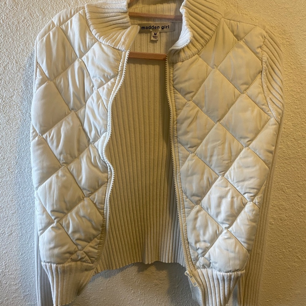 Madden Girl Cream Puffer Jacket Quilted Design